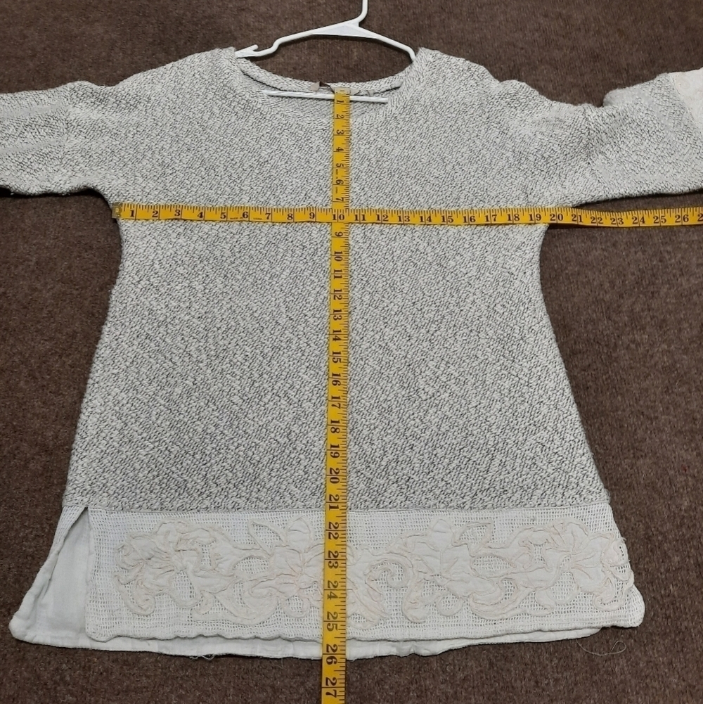 Soft Surroundings Crochet Knit Bell Sleeve Tunic Women's Small - Picture 7 of 7